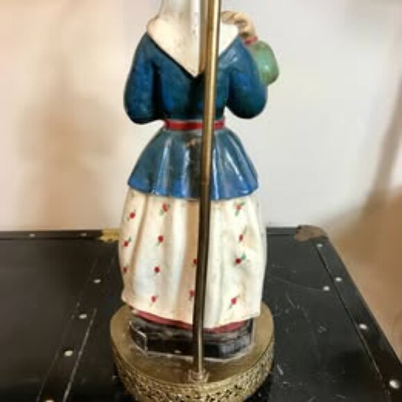 Vintage Antique Chalk Ware Woman Figure Brass Base Table Desk Lamp Works Used - Picture 4 of 8